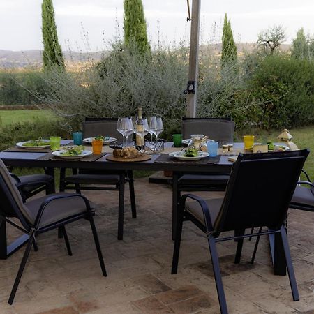 Relax Palazzo Monaci Apartment Ашано Екстериор снимка